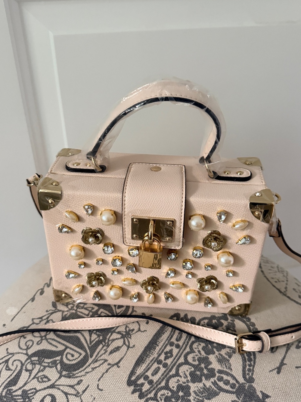 ALDO Elegant Embellished Top-Handle Bag in Pale Pink